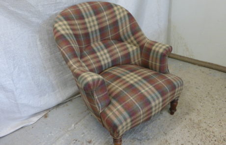 Thierry Larivière Tapissier Tours P1020204 Justine Mazurais 226 Thierry Larivière Tapissier Tours P1020204 Justine Mazurais 226